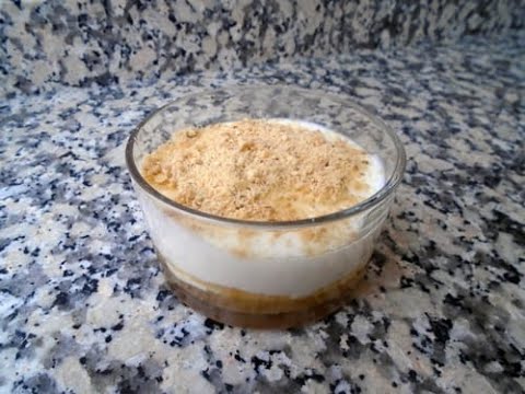 Receta de vasitos de yogur con manzana