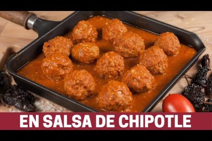 Receta de albóndigas en caldo de chipotle