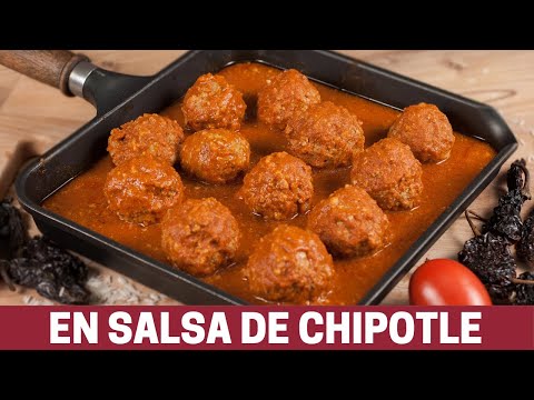 Receta de albóndigas en caldo de chipotle