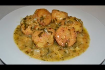 Receta de albóndigas de pescado en salsa verde