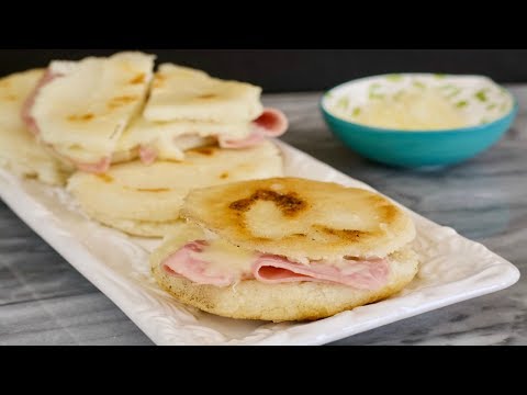 Receta de arepa de dos quesos y jamón