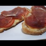 Receta de tostas de jamón serrano y queso