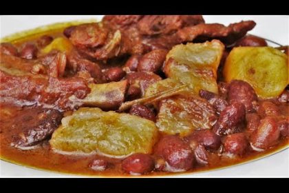 Receta de alubias negras con costilla de cerdo